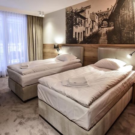 Strzelnica Hotel I Restauracja Starogard Gdański Esterno foto