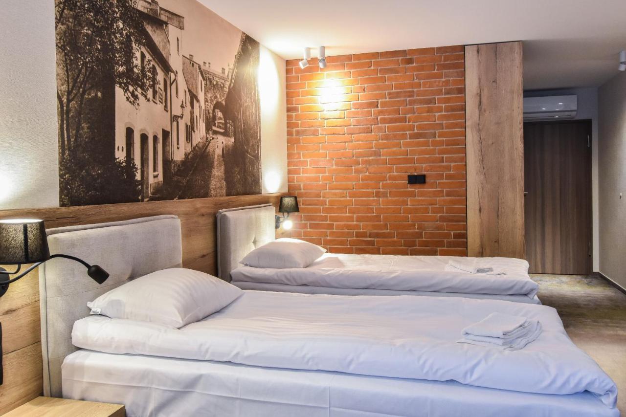 Strzelnica Hotel I Restauracja Starogard Gdański Esterno foto