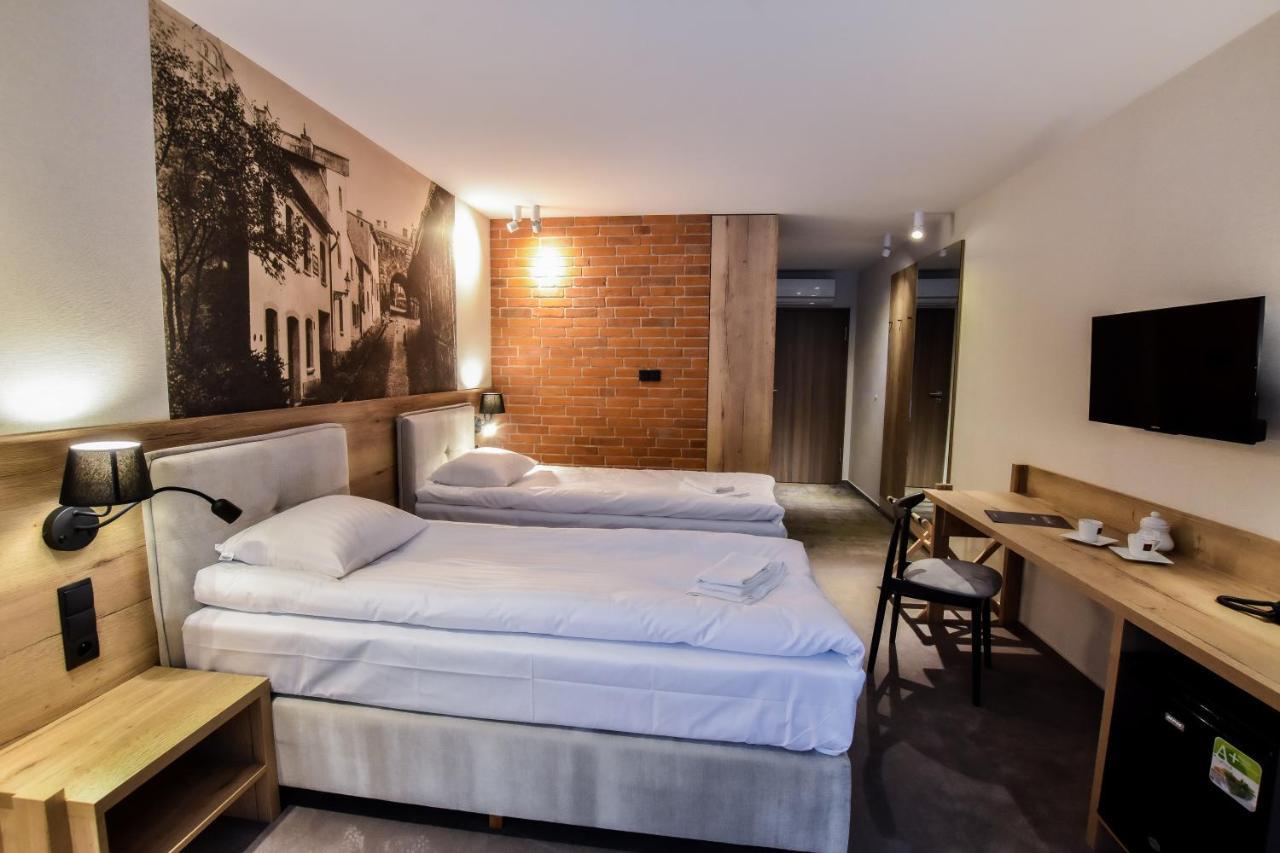 Strzelnica Hotel I Restauracja Starogard Gdański Esterno foto