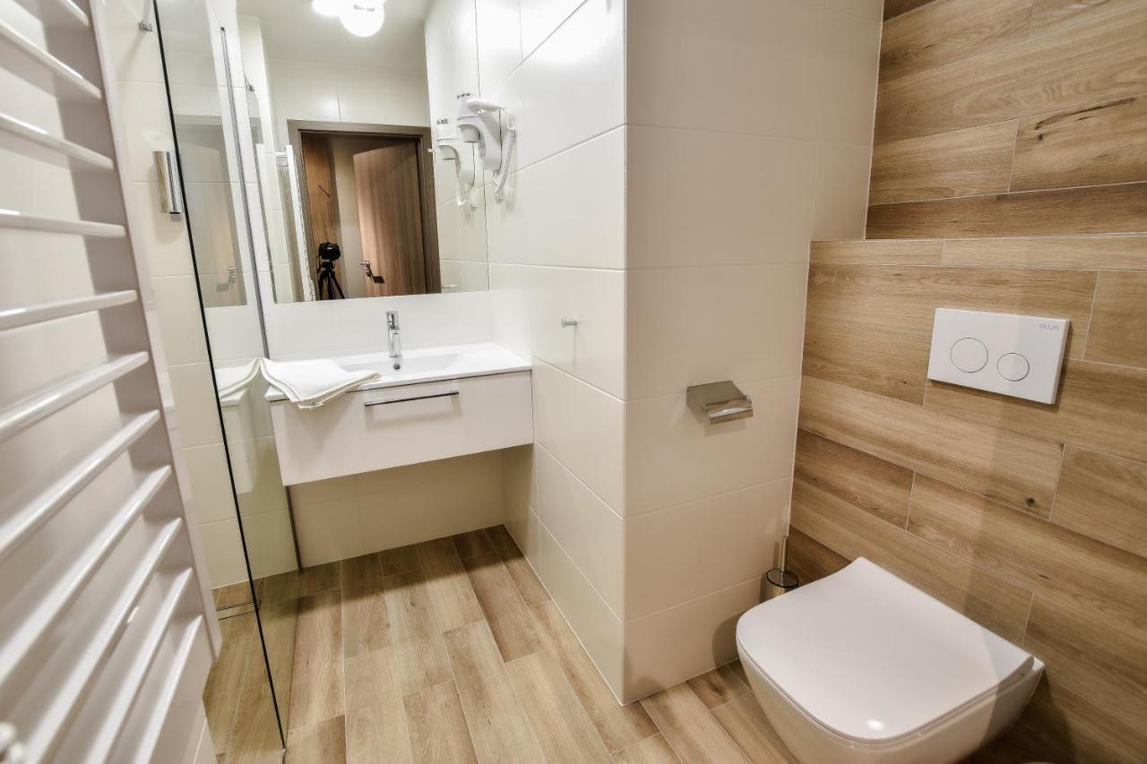 Strzelnica Hotel I Restauracja Starogard Gdański Esterno foto