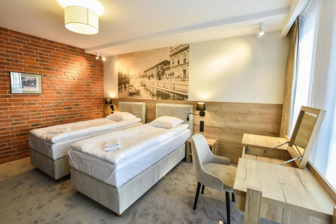 Strzelnica Hotel I Restauracja Starogard Gdański Esterno foto