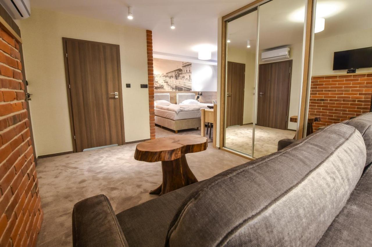 Strzelnica Hotel I Restauracja Starogard Gdański Esterno foto
